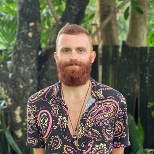 Meet your Posher, Thomas